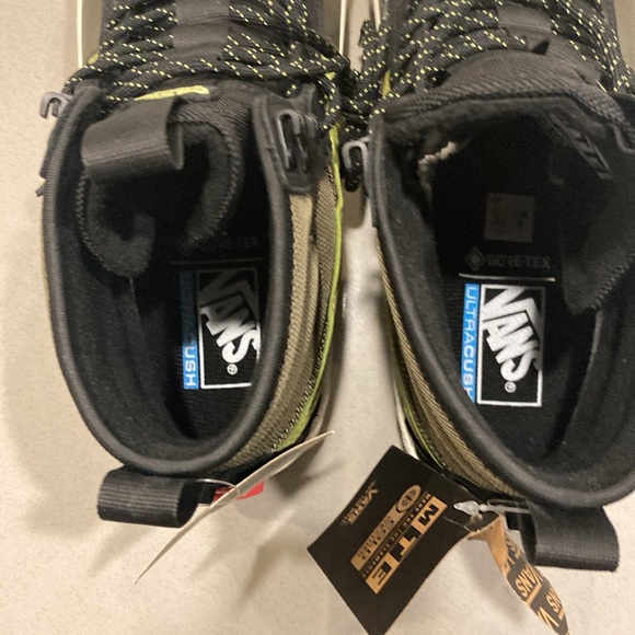 Vans MTE Sk8-Hi Gore-Tex Insulated Shoe Size 10.5 NWT - Picture 5 of 9